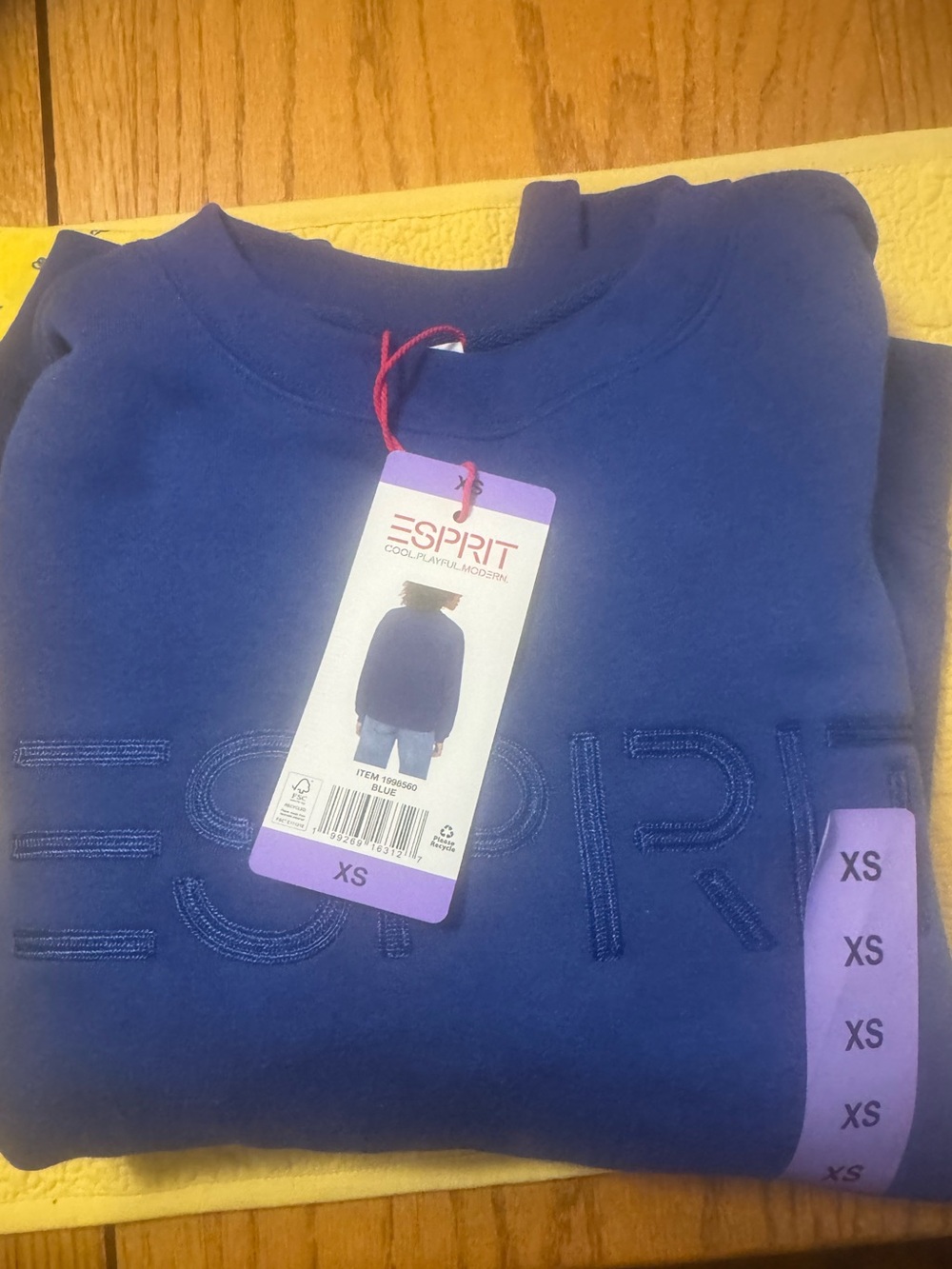 Esprit women’s Royal Blue Embroidered Crewneck Sweatshirt XS